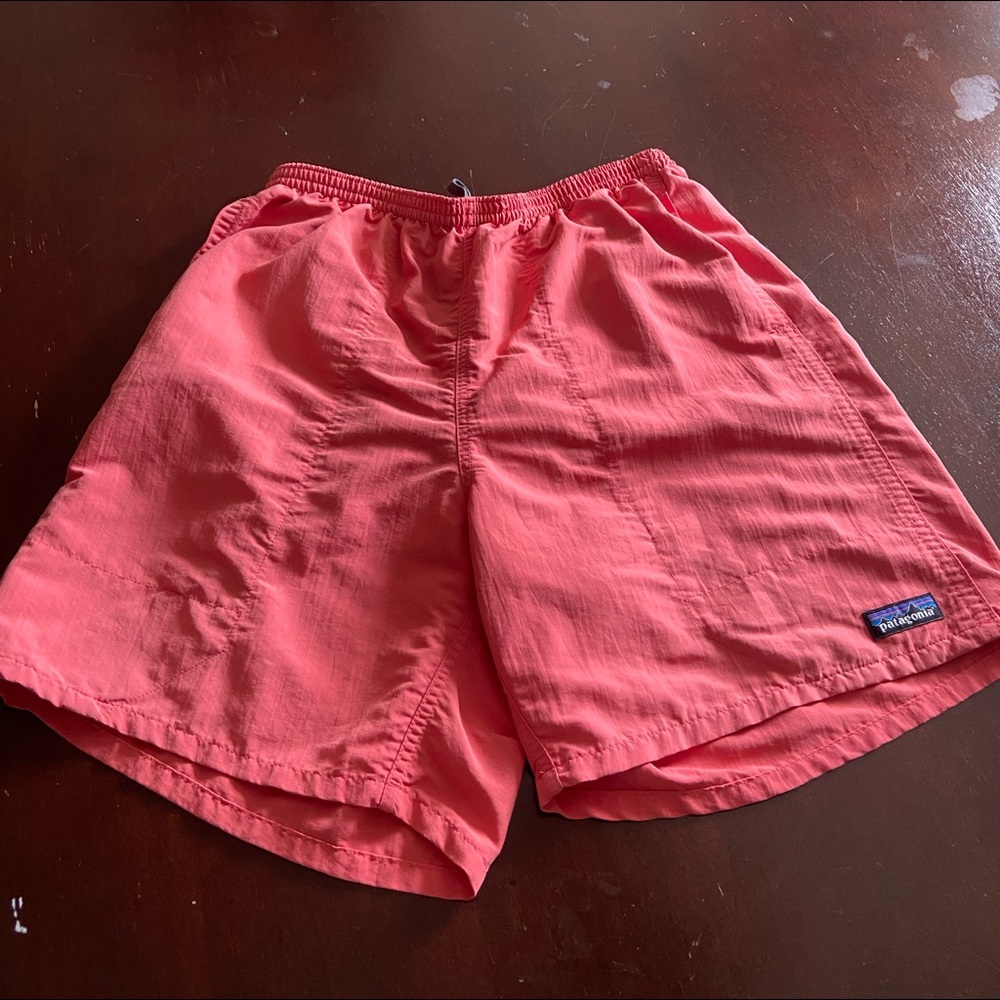 Patagonia M salmon 9inch bathing suit shorts